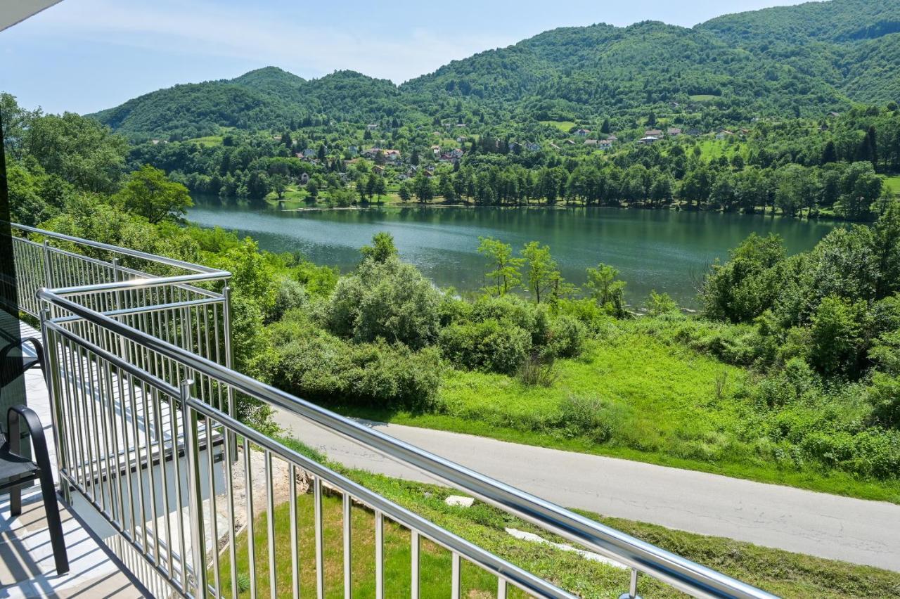 Villa Anita Яйце Экстерьер фото